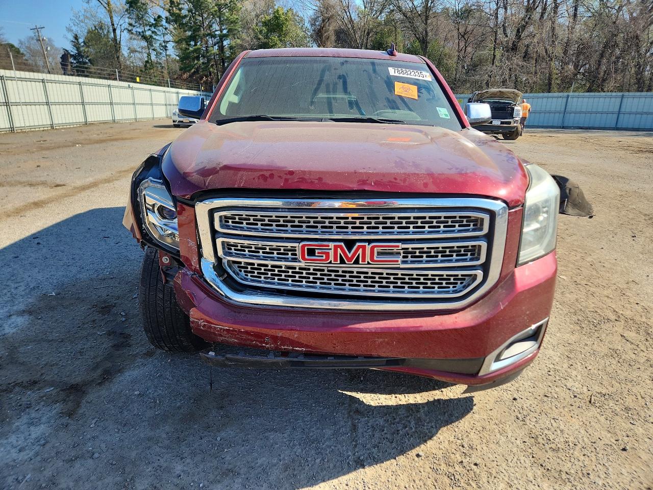 2016 GMC YUKON