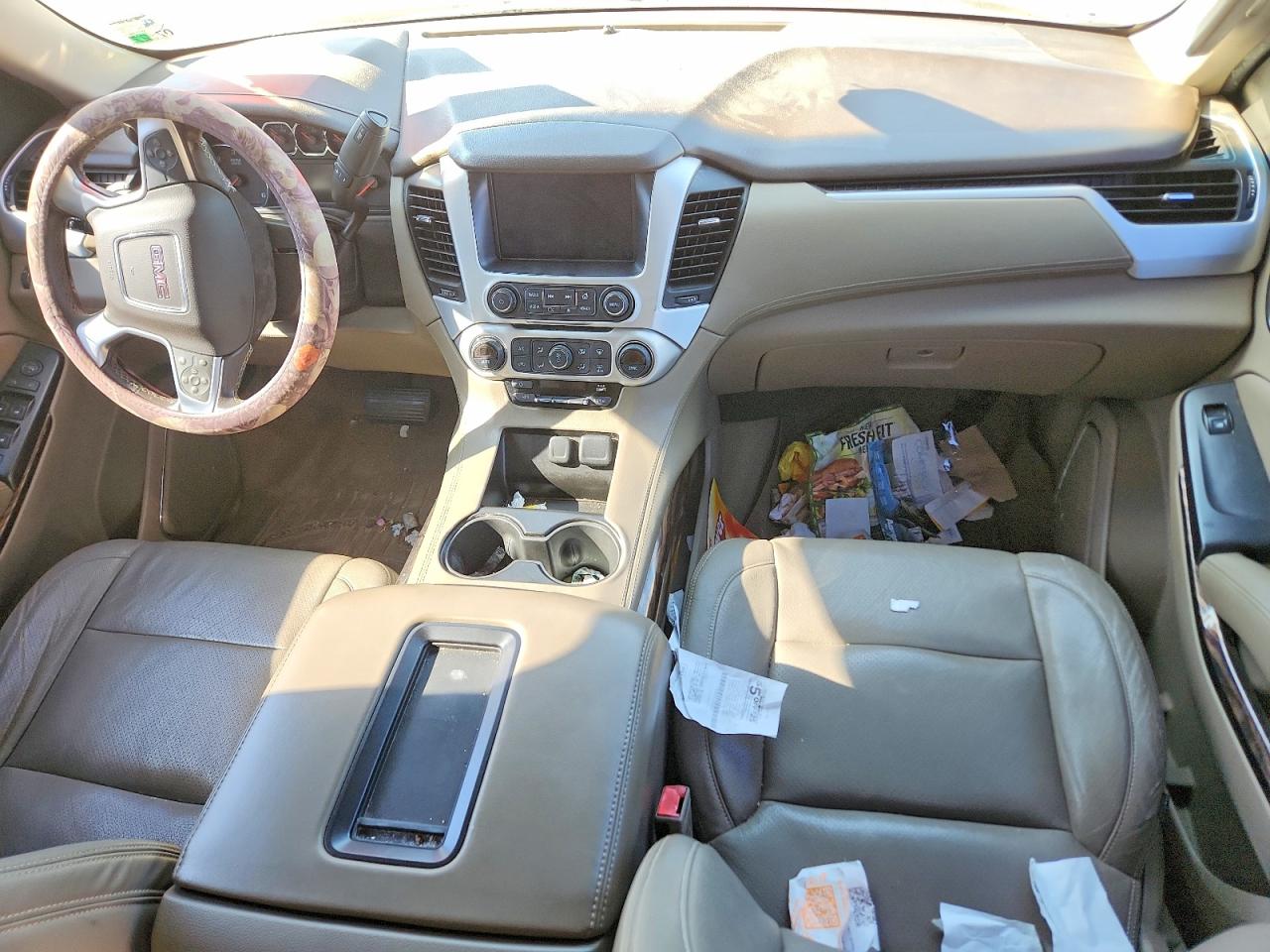 2016 GMC YUKON