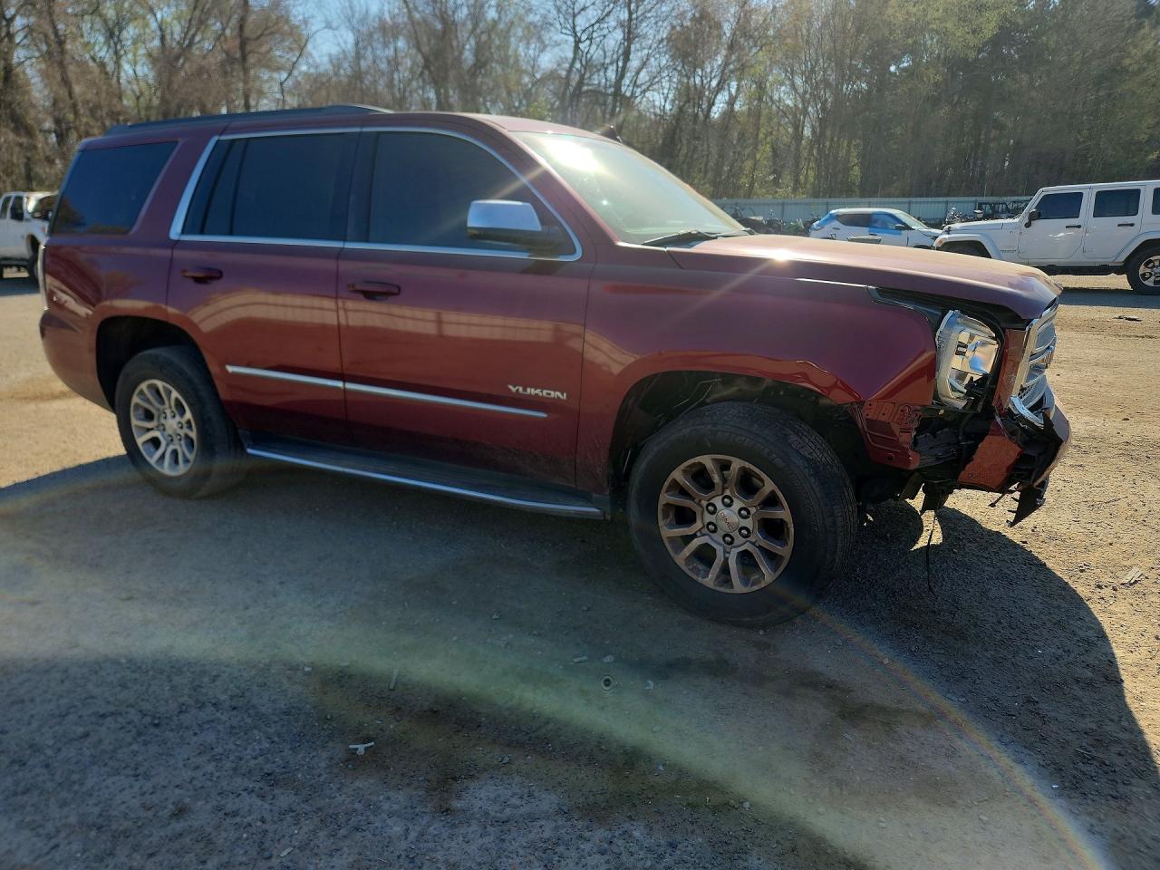 2016 GMC YUKON