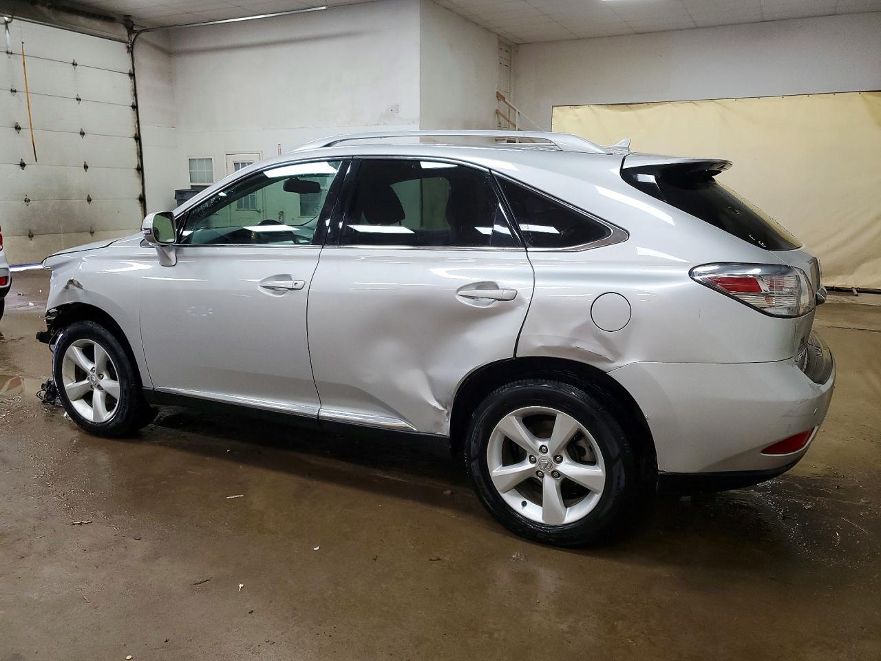 2010 LEXUS RX350