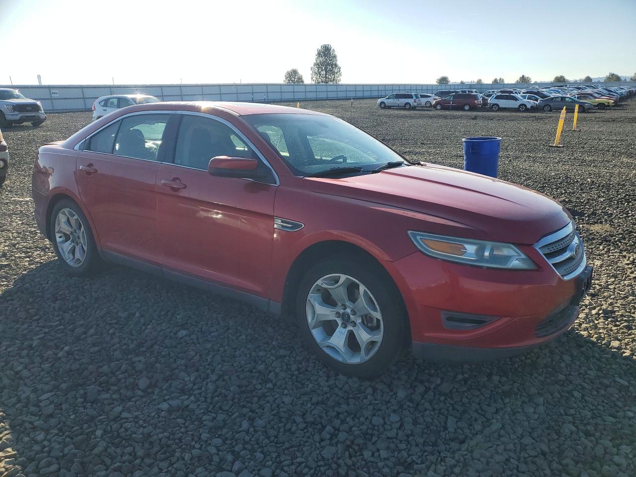 2010 FORD TAURUS