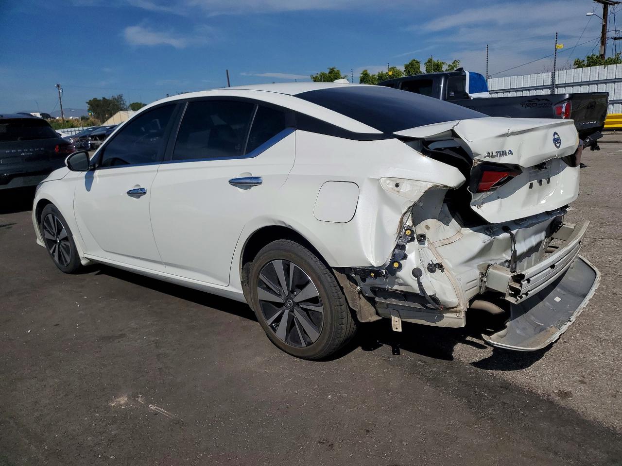 2022 NISSAN ALTIMA