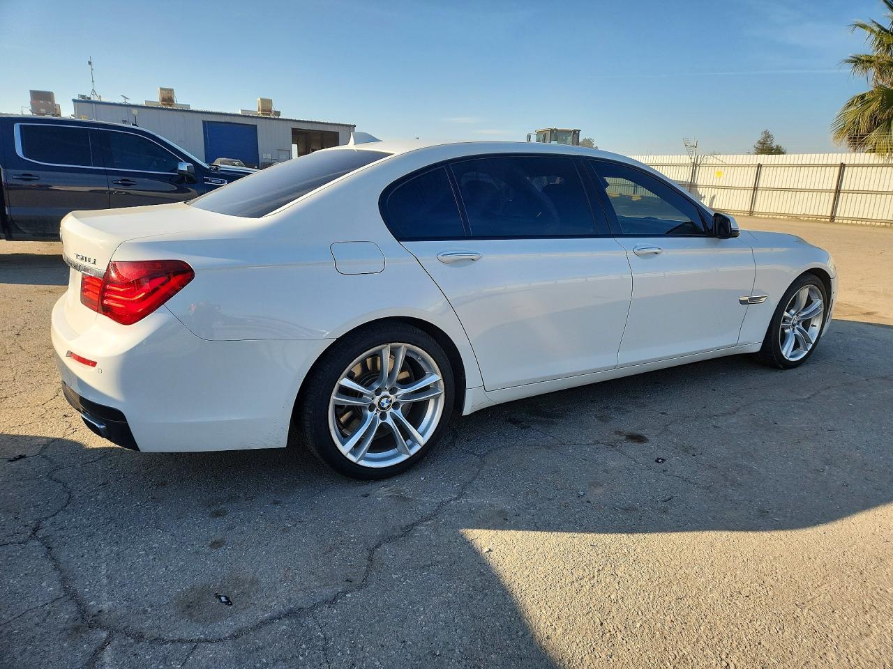 2015 BMW 7 SERIES