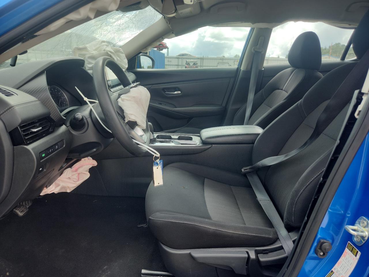 2023 NISSAN SENTRA