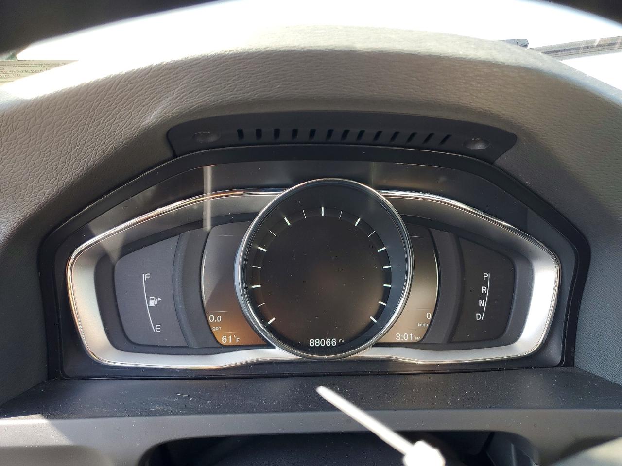 2017 VOLVO S60