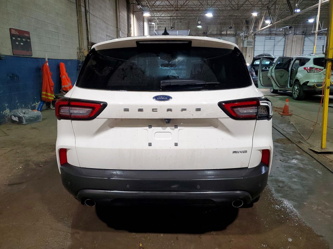 2025 FORD ESCAPE