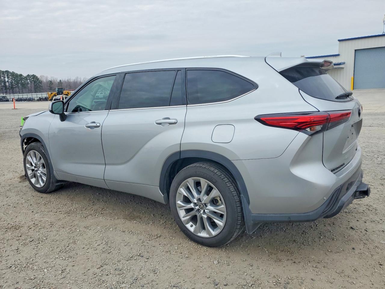 2020 TOYOTA HIGHLANDER