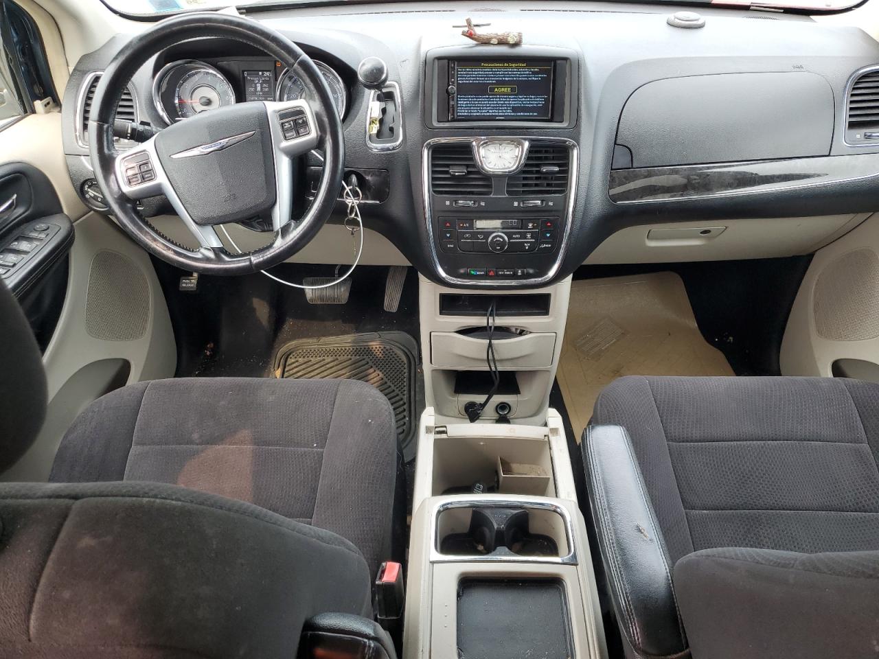 2011 CHRYSLER MINIVAN