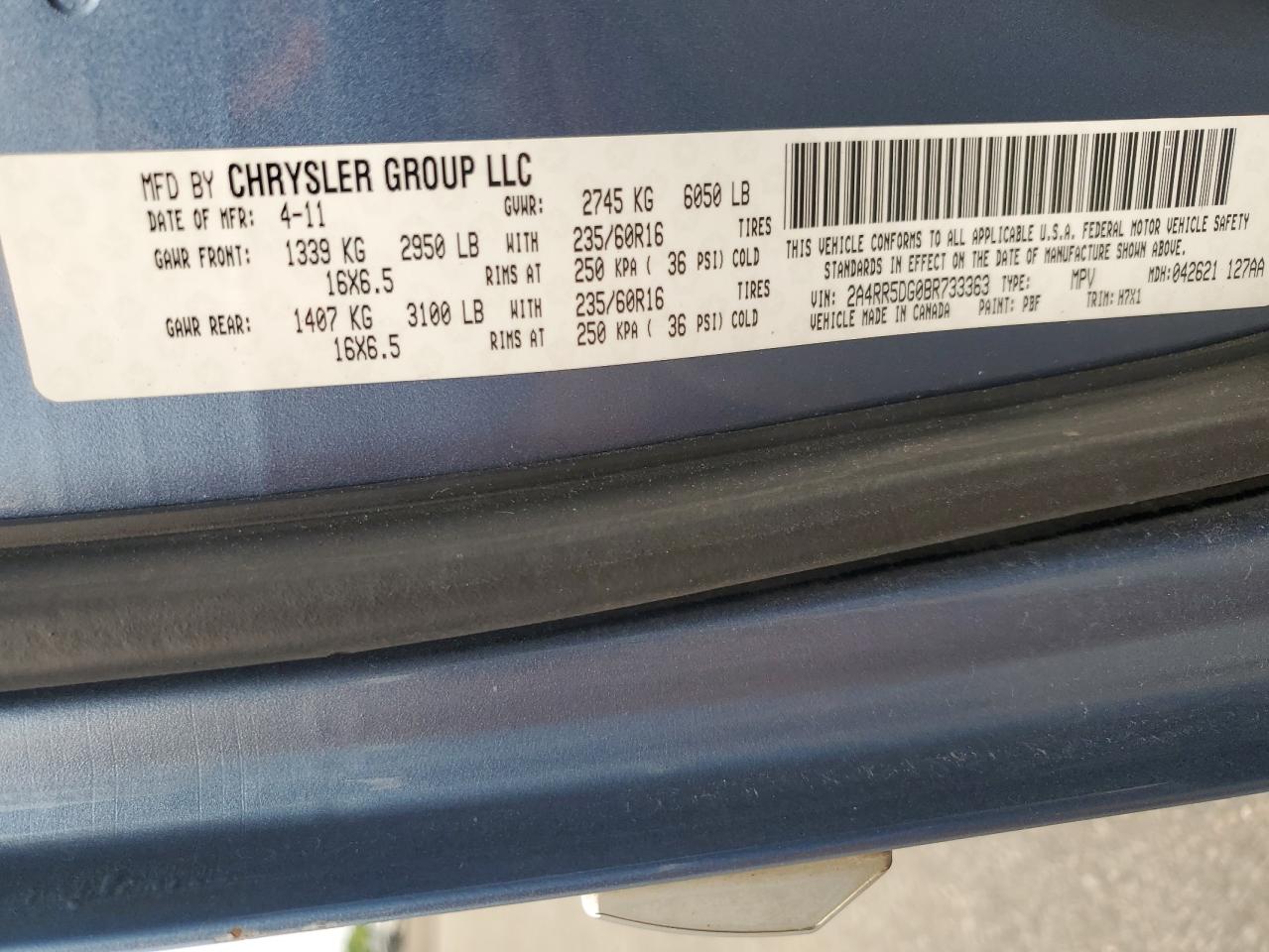 2011 CHRYSLER MINIVAN