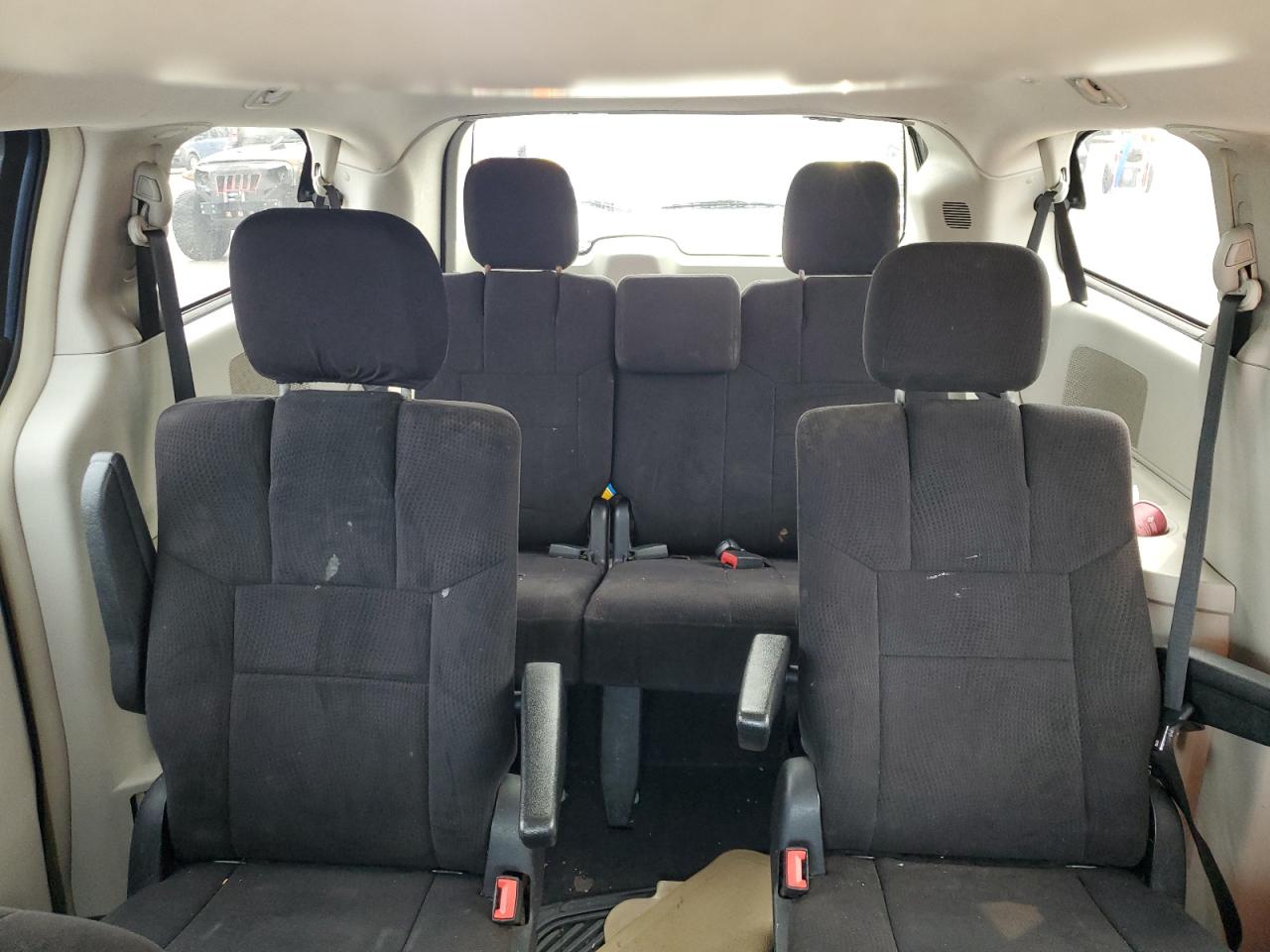 2011 CHRYSLER MINIVAN