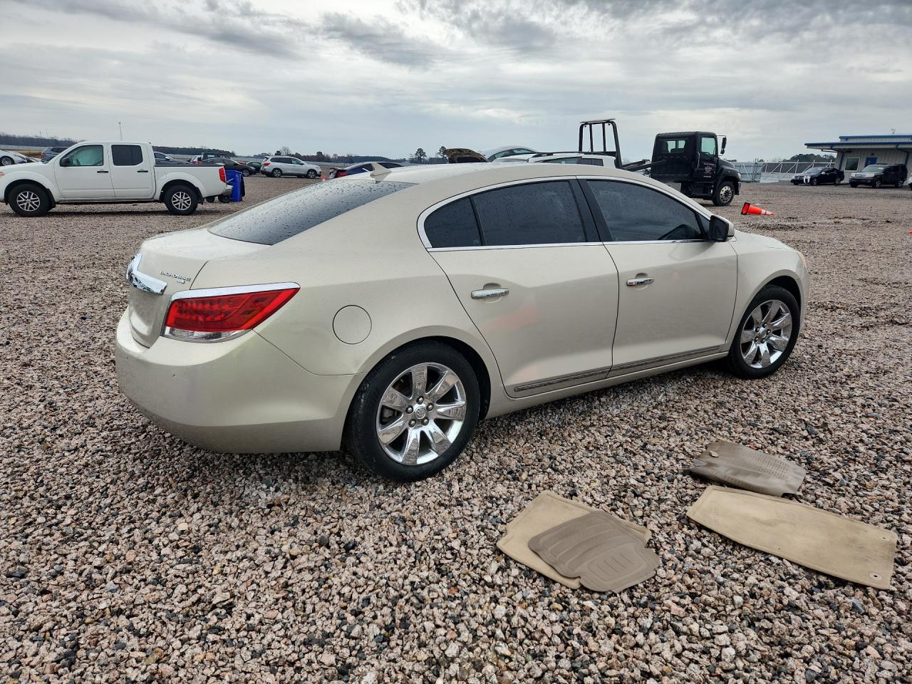 2011 BUICK LACROSSE