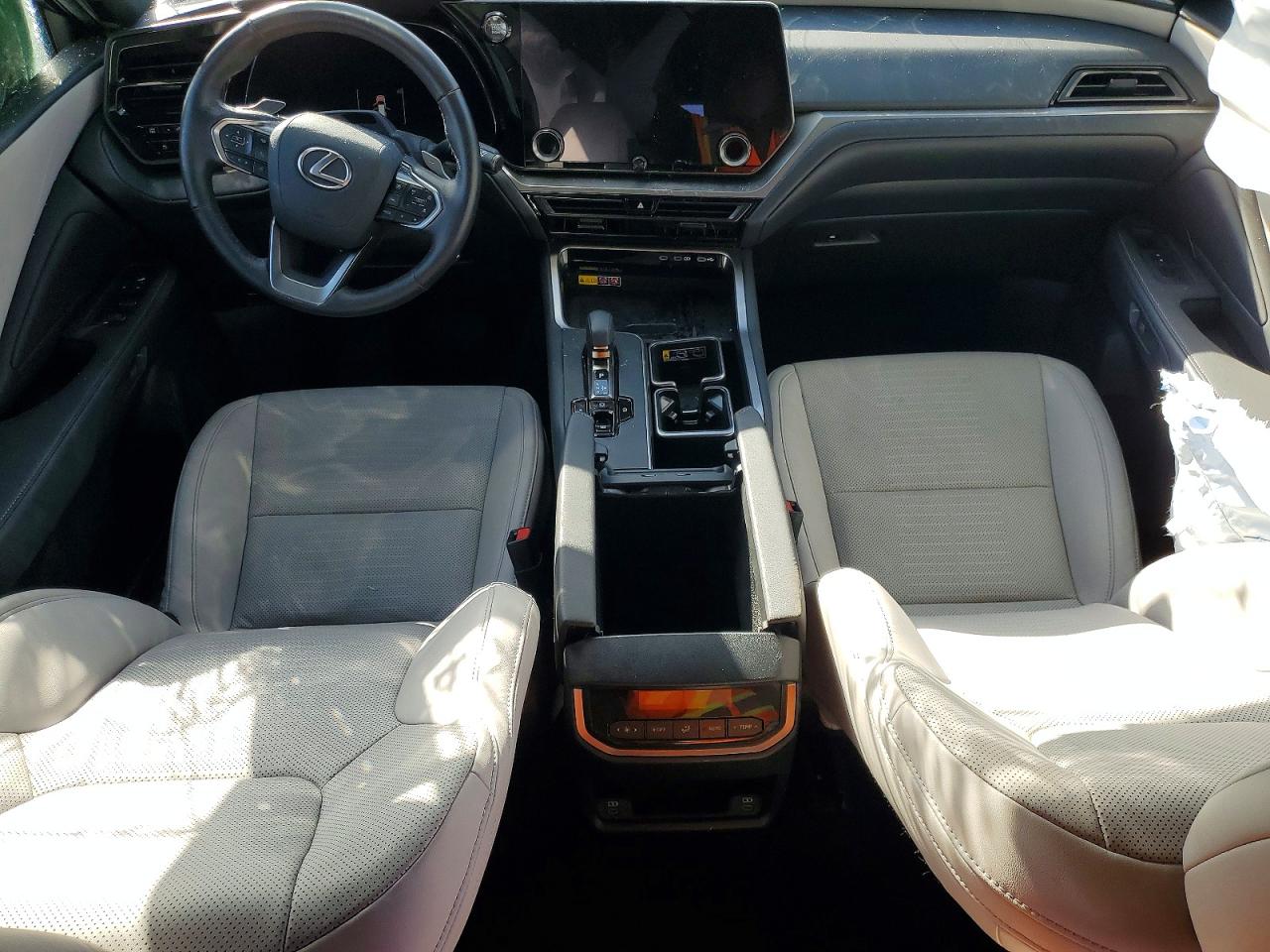 2025 LEXUS