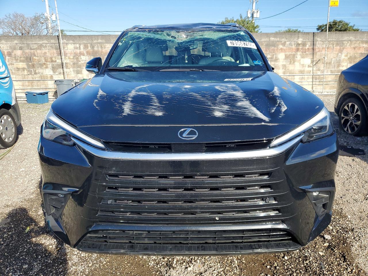 2025 LEXUS
