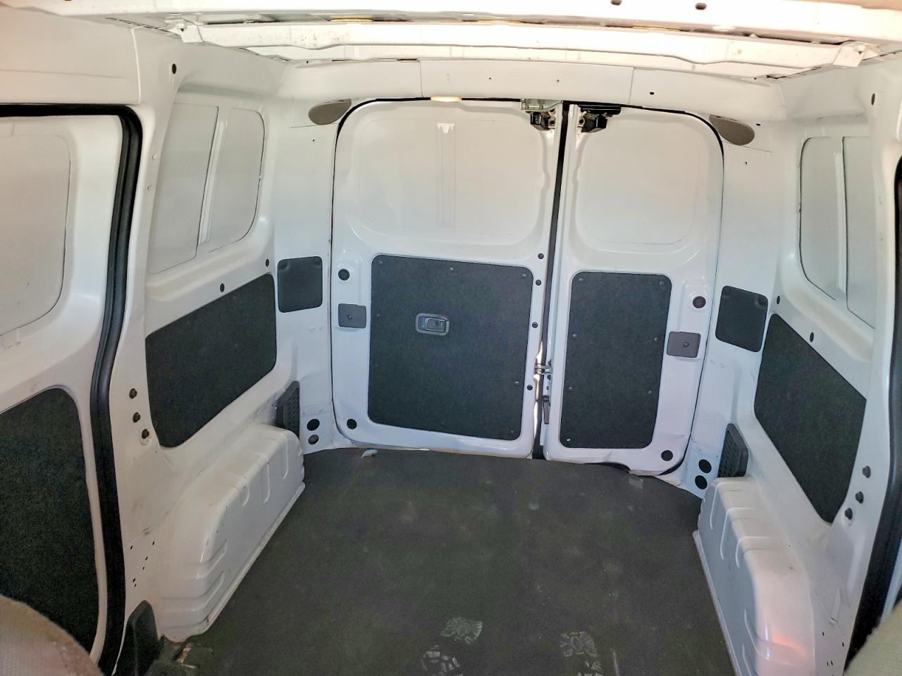 2019 NISSAN NV