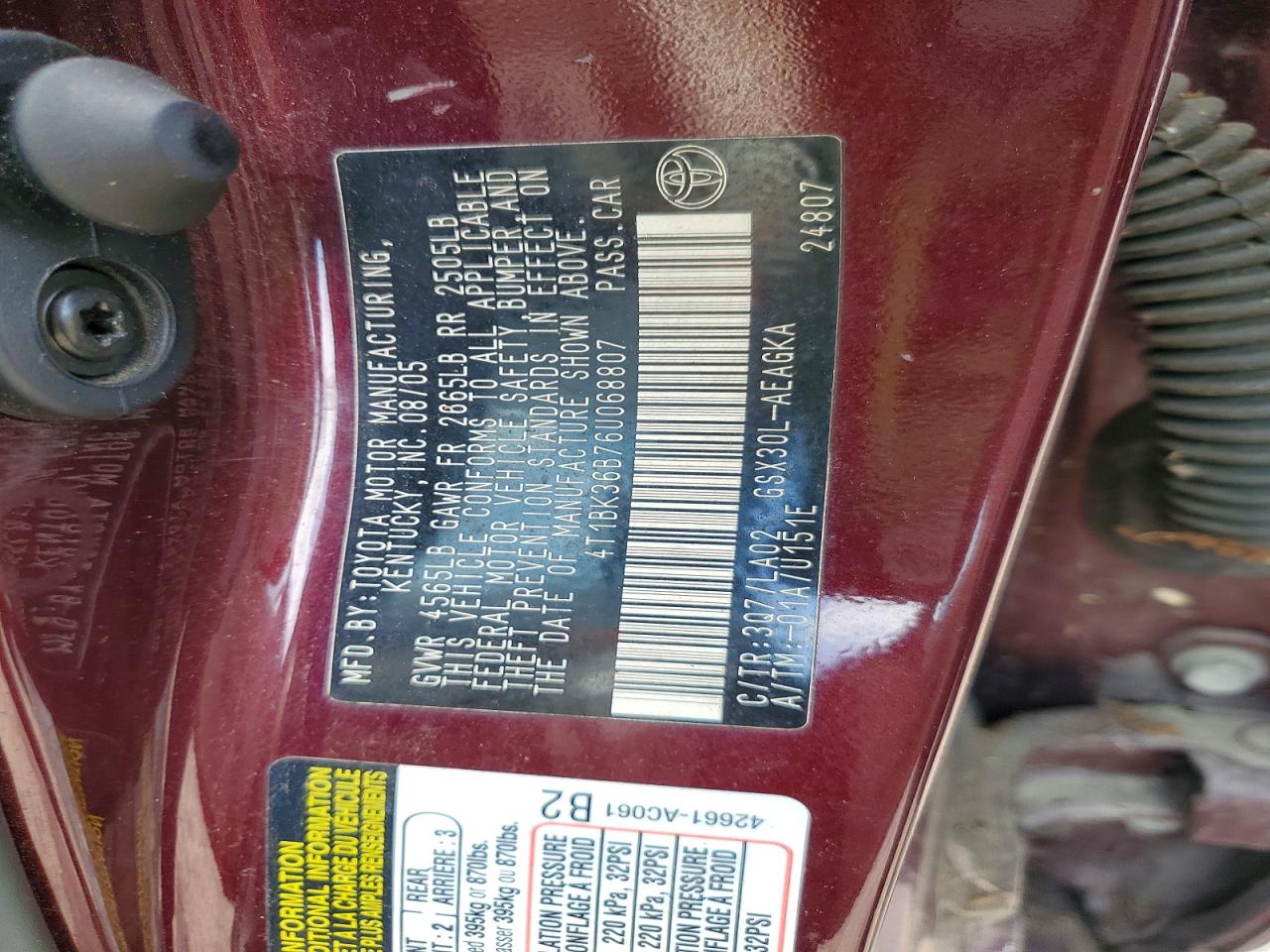 2006 TOYOTA AVALON