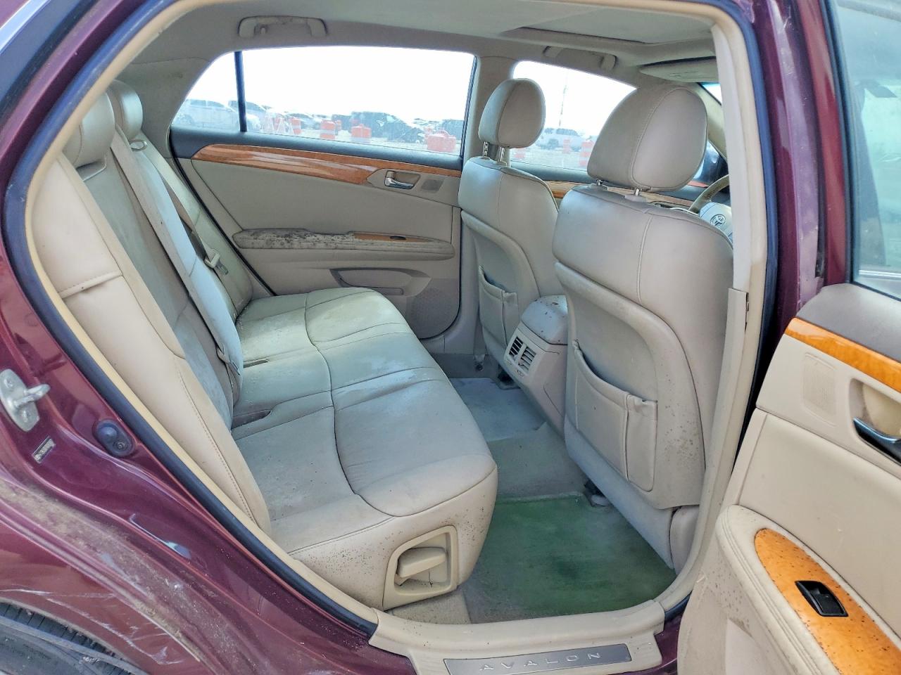 2006 TOYOTA AVALON