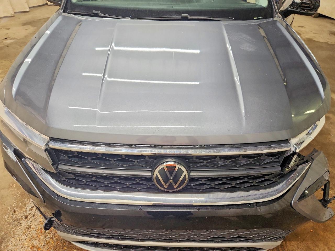 2022 VOLKSWAGEN TAOS
