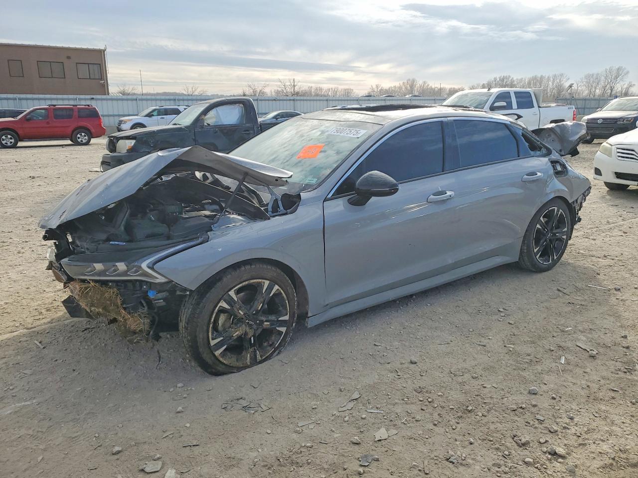 2022 KIA K5