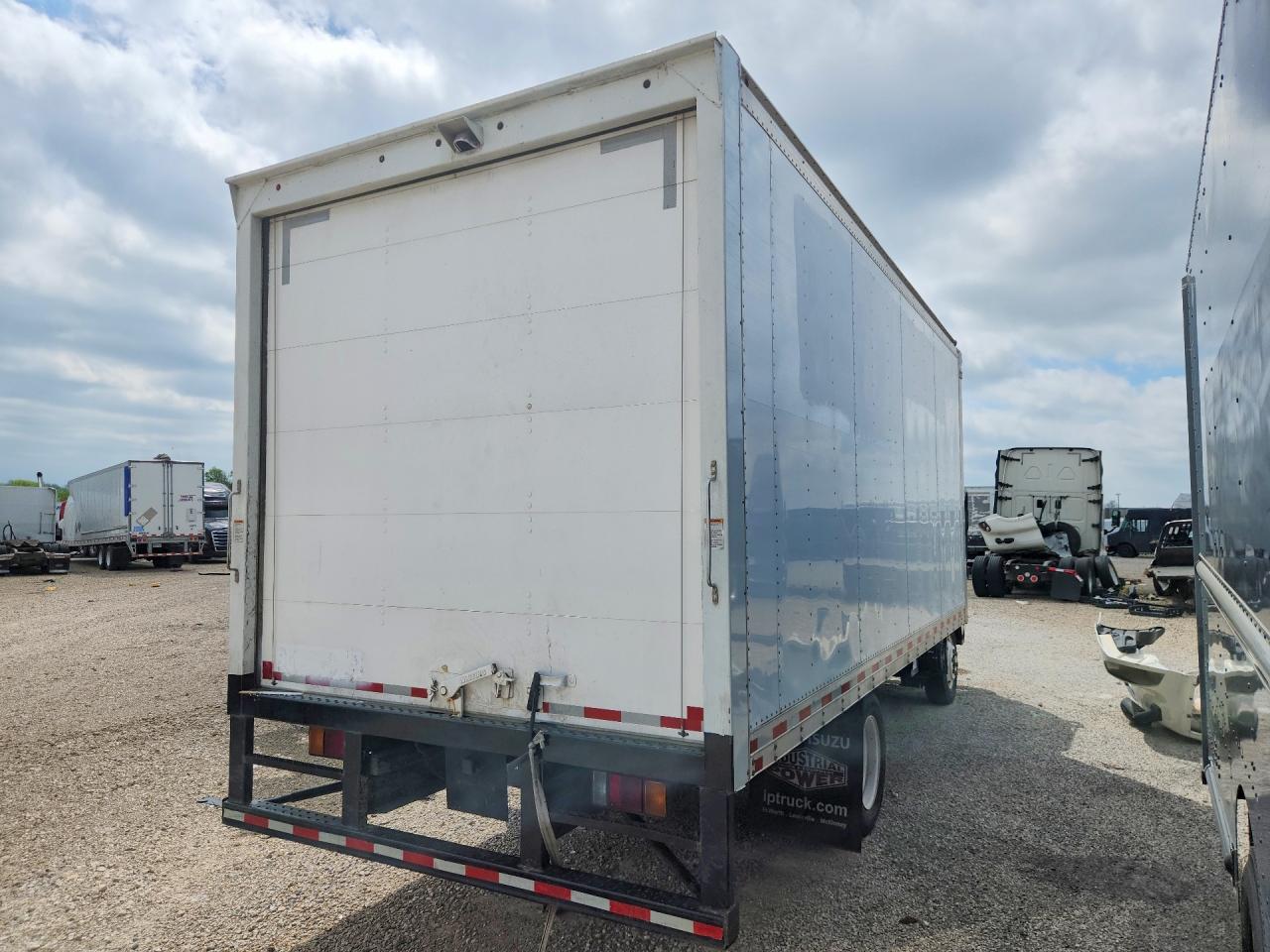 2020 ISUZU NPR