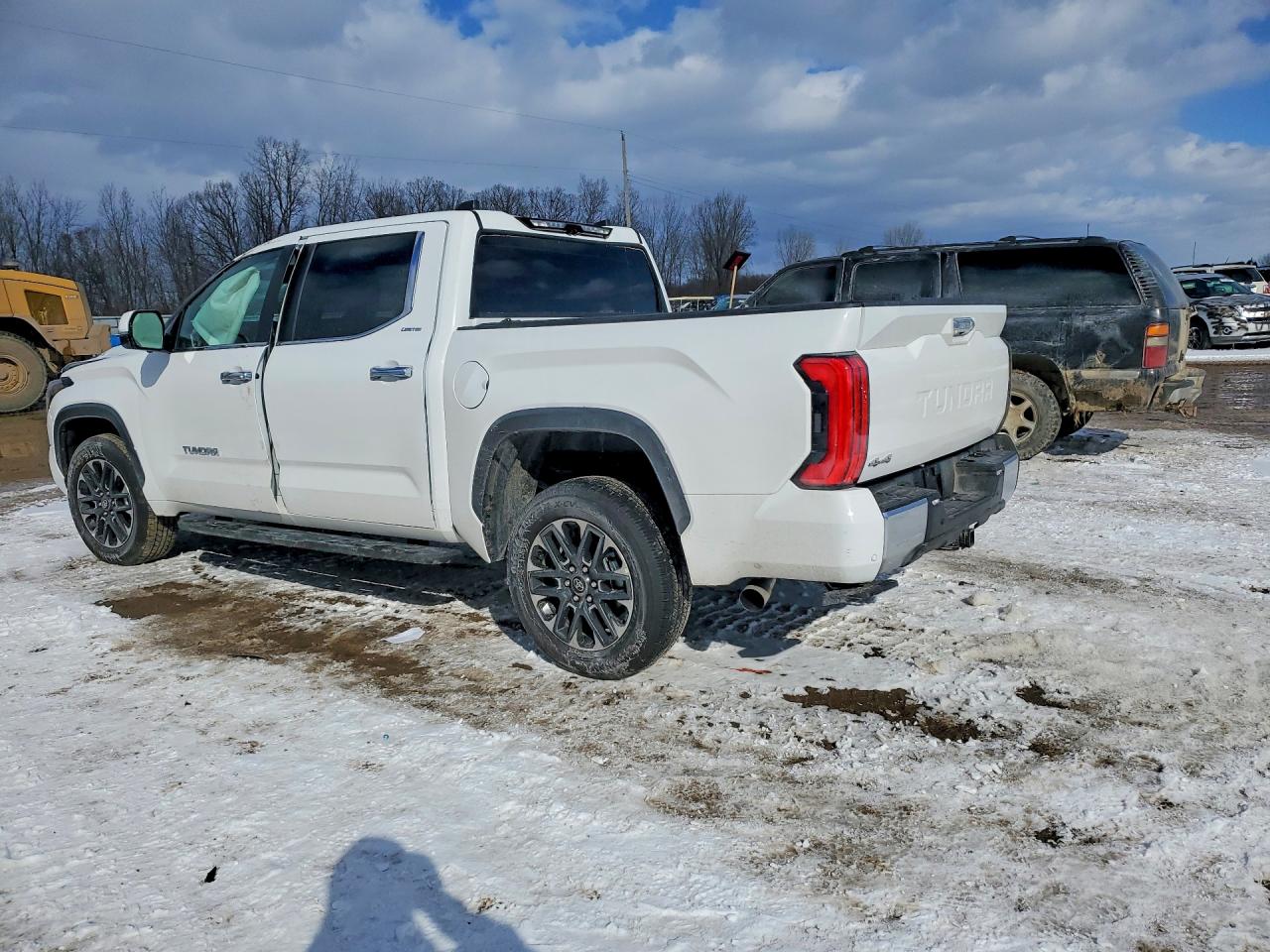 2026 TOYOTA TUNDRA LIM