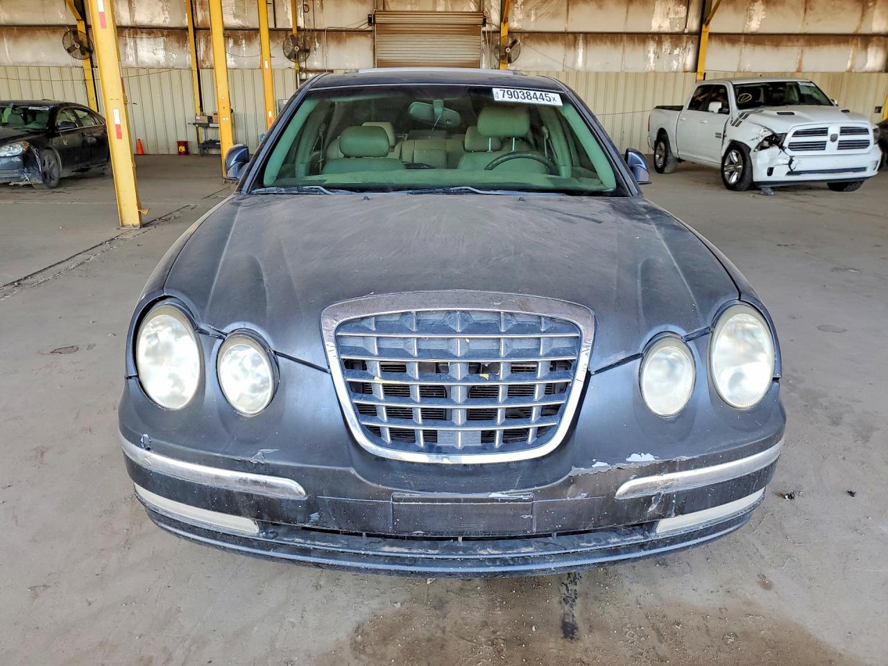 2004 KIA AMANTI