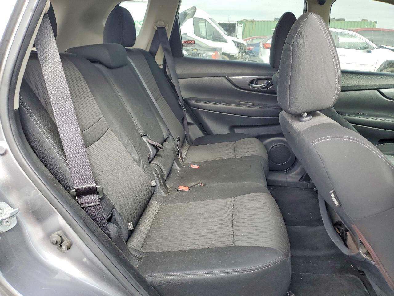 2017 NISSAN ROGUE