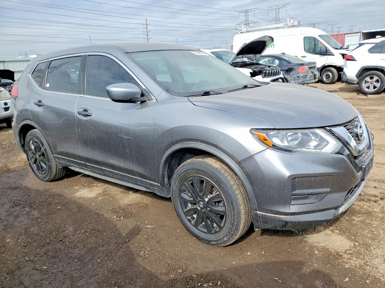 2017 NISSAN ROGUE
