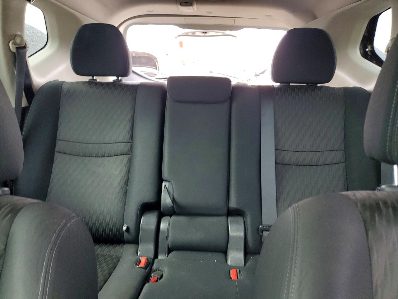 2017 NISSAN ROGUE