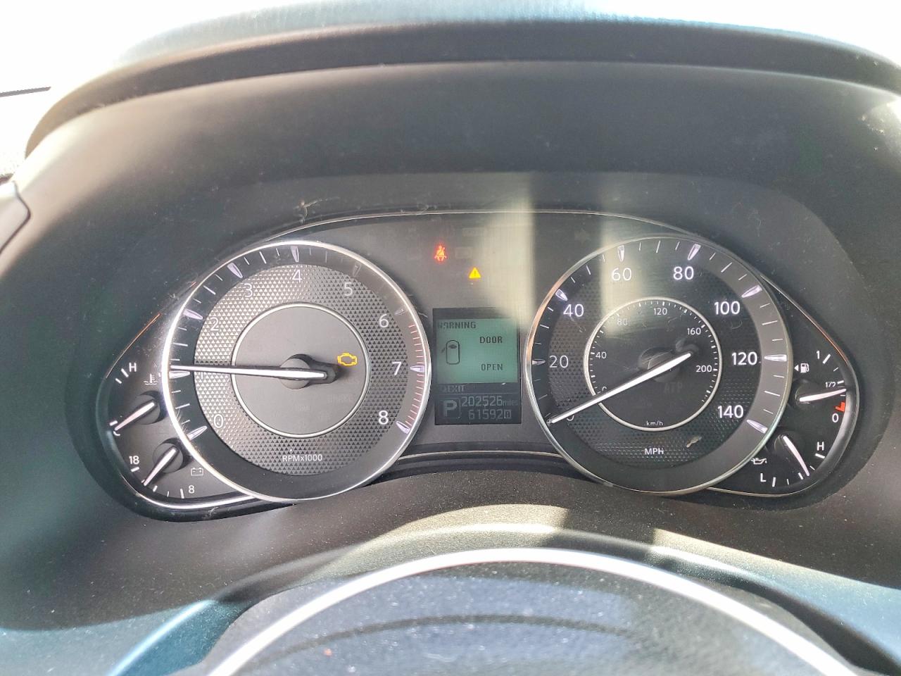 2017 NISSAN ARMADA
