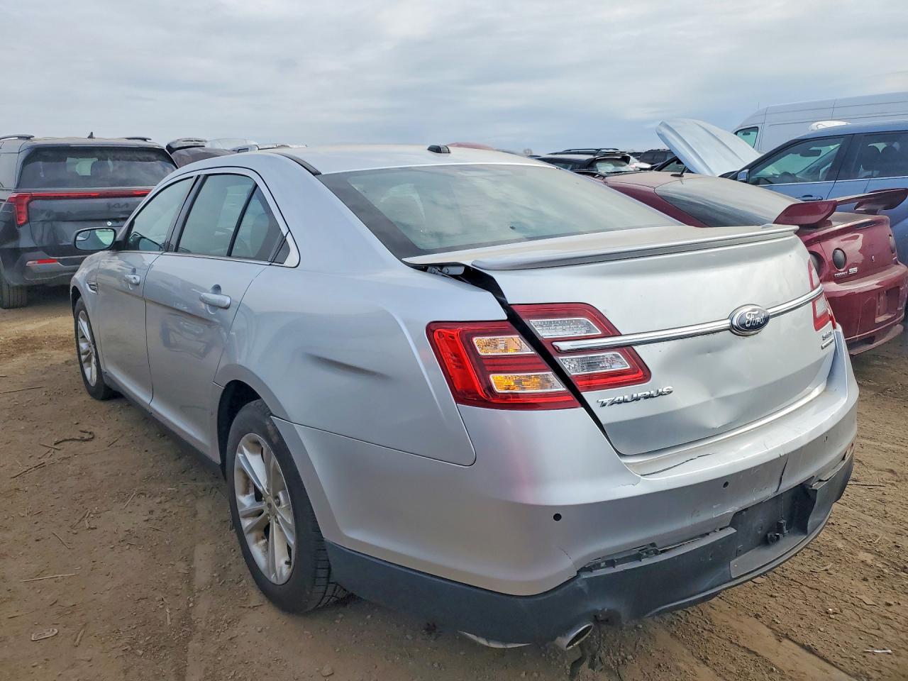 2013 FORD TAURUS