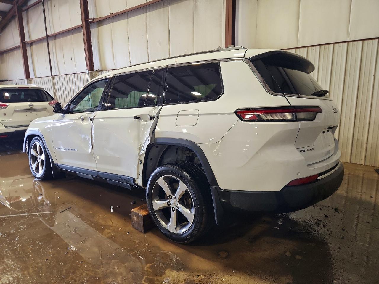 2022 JEEP CHEROKEE