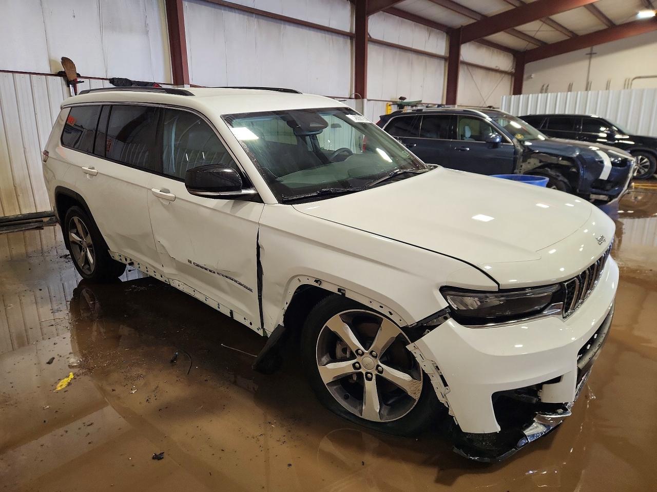 2022 JEEP CHEROKEE