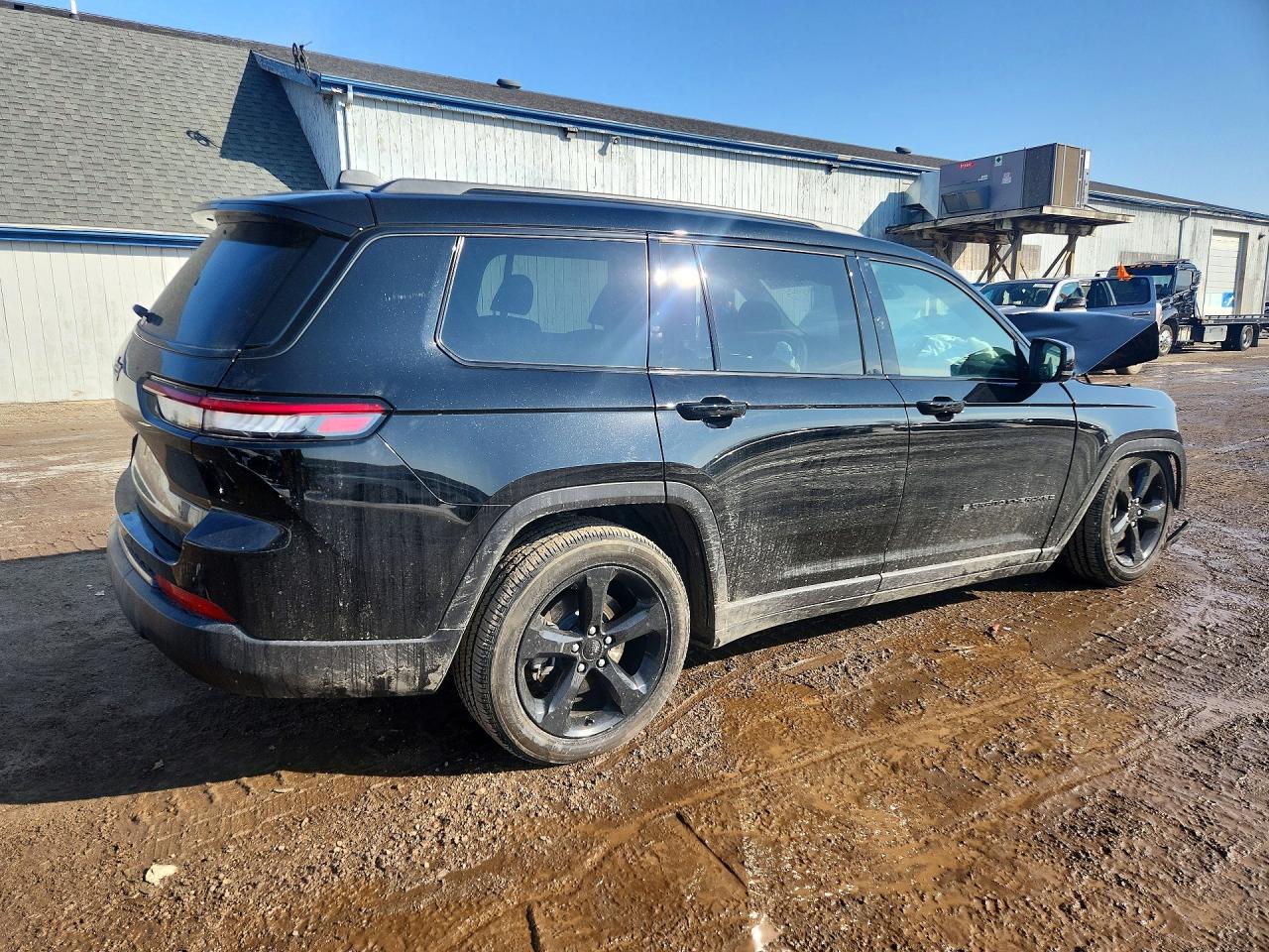 2025 JEEP CHEROKEE
