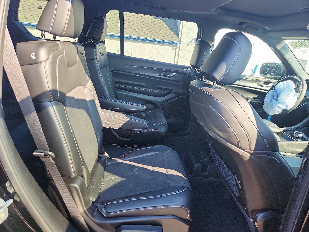 2025 JEEP CHEROKEE