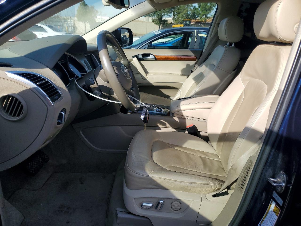 2015 AUDI Q7