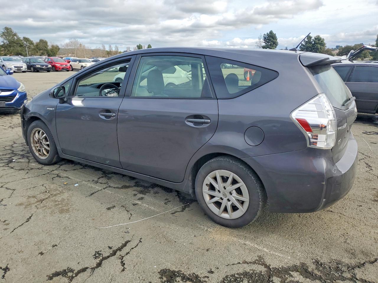 2014 TOYOTA PRIUS