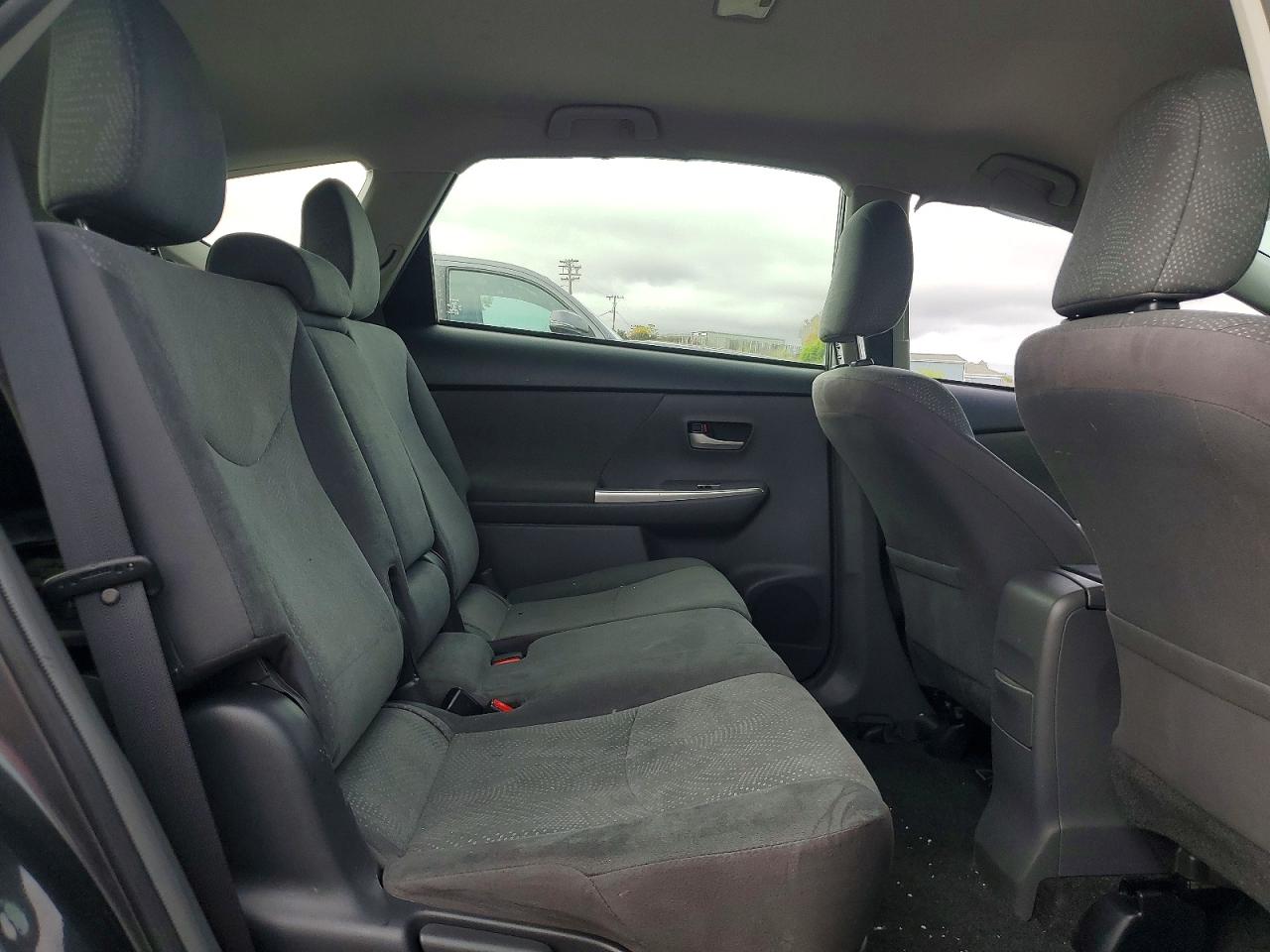 2014 TOYOTA PRIUS