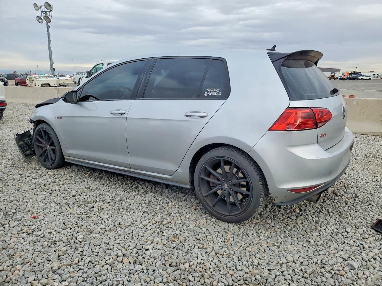 2017 VOLKSWAGEN GTI