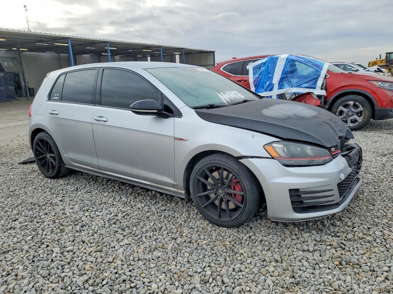 2017 VOLKSWAGEN GTI