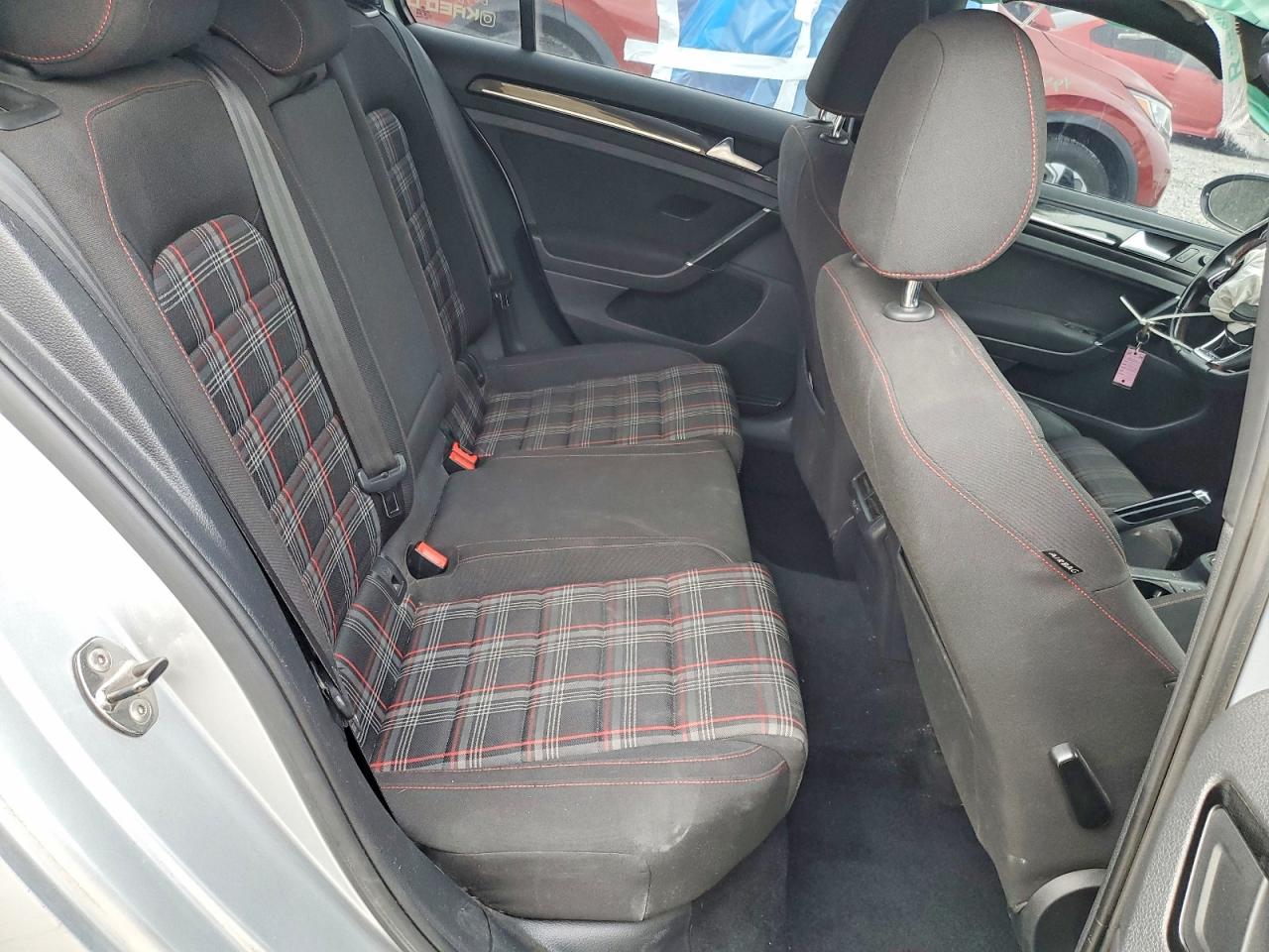 2017 VOLKSWAGEN GTI