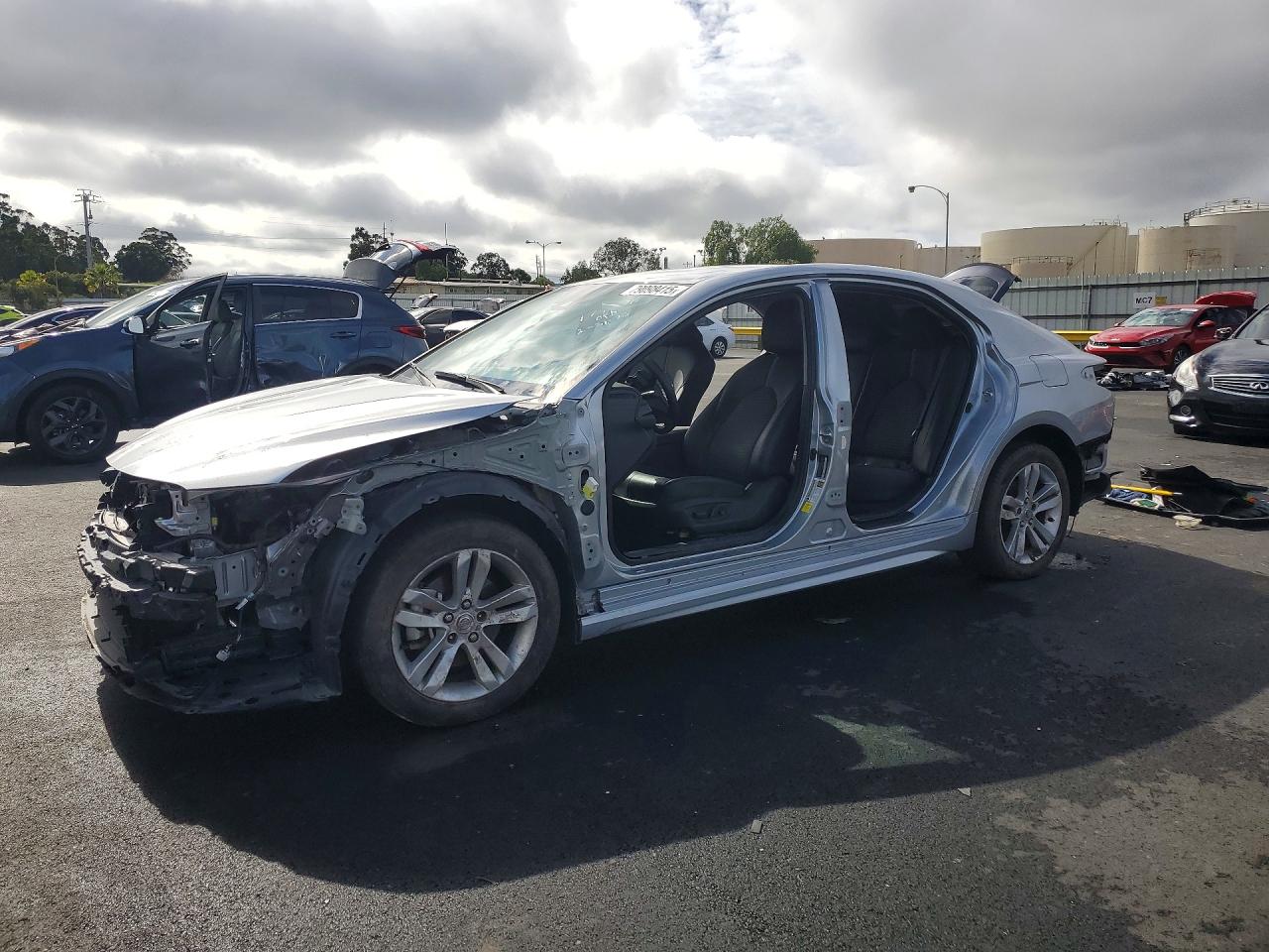 2024 TOYOTA CAMRY