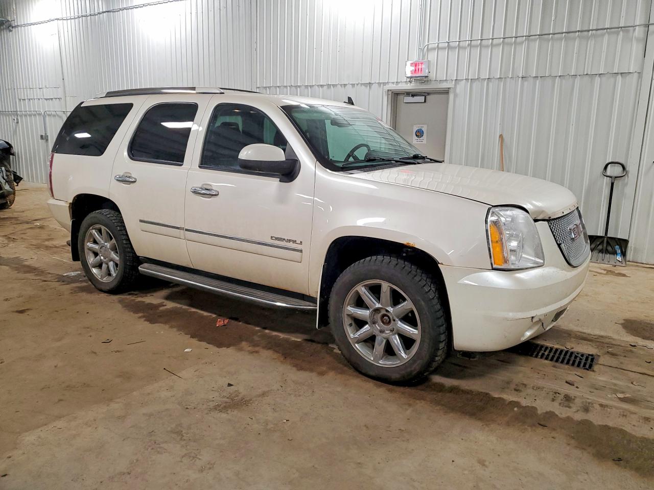 2012 GMC YUKON DENA