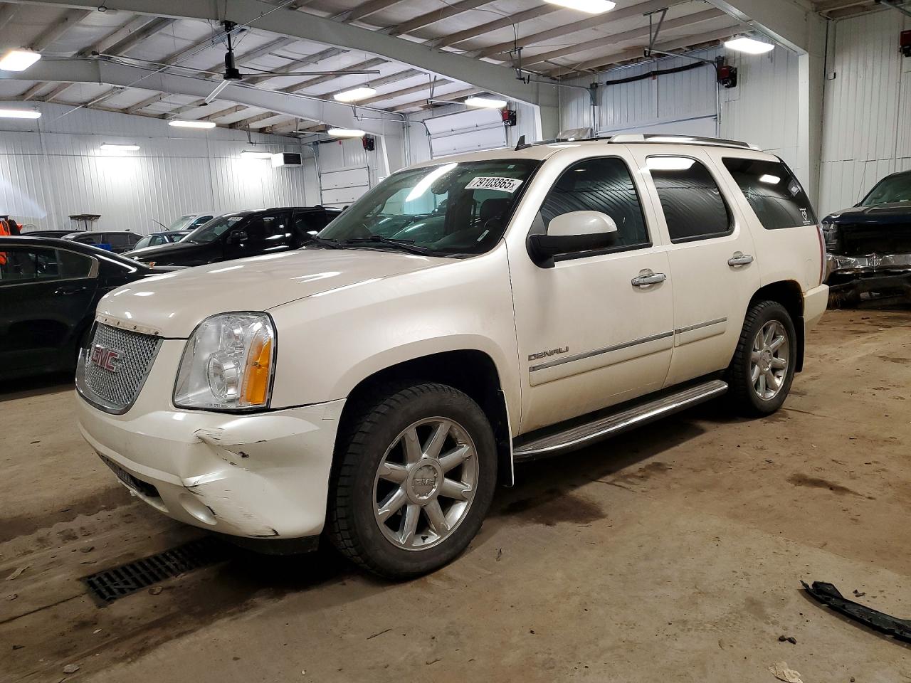 2012 GMC YUKON DENA