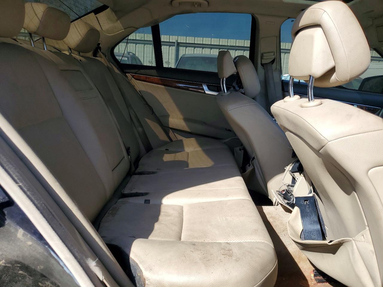 2012 MERCEDES-BENZ C-CLASS