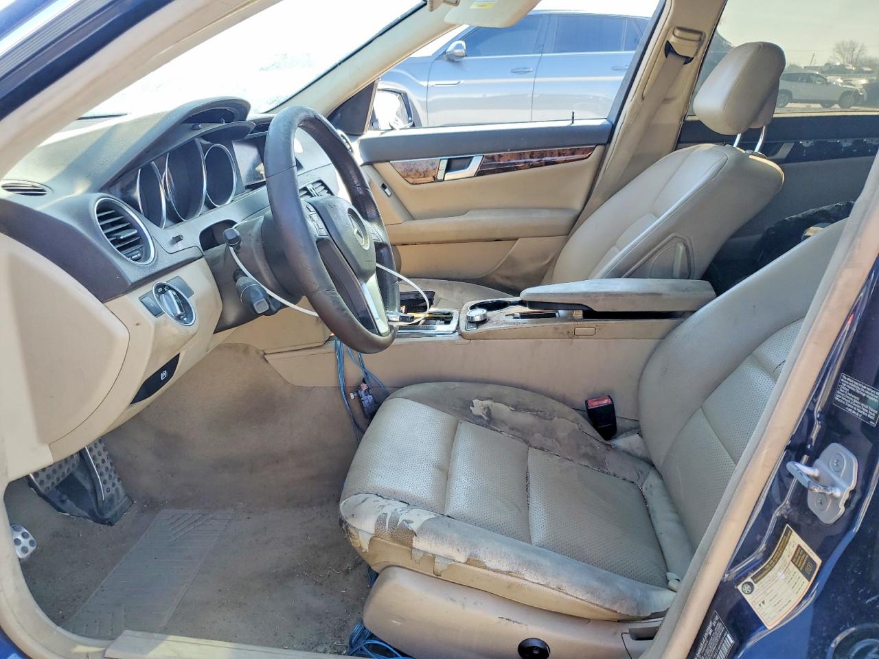 2012 MERCEDES-BENZ C-CLASS
