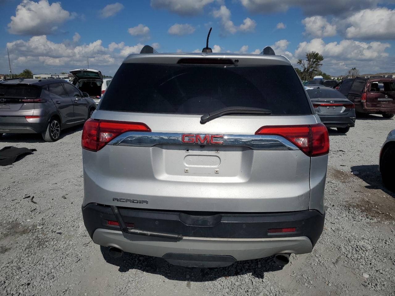 2017 GMC ACADIA