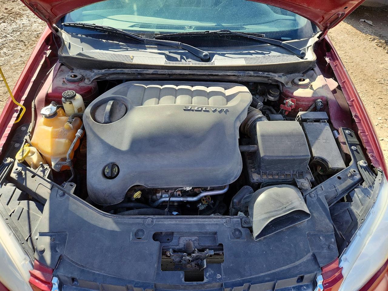 2013 CHRYSLER 200