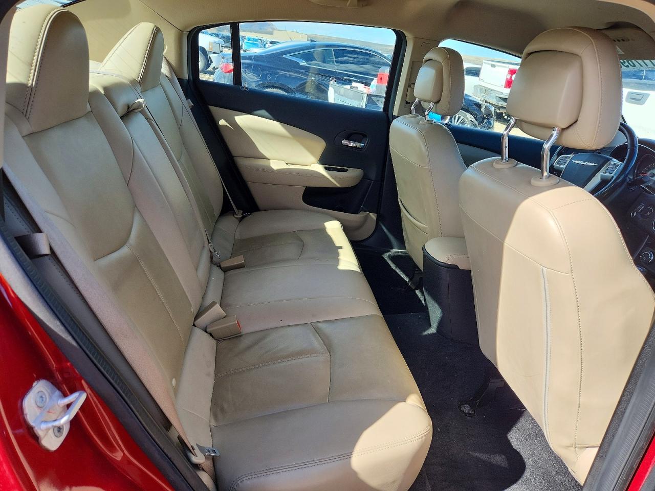 2013 CHRYSLER 200