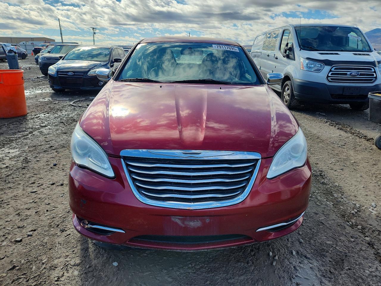 2013 CHRYSLER 200