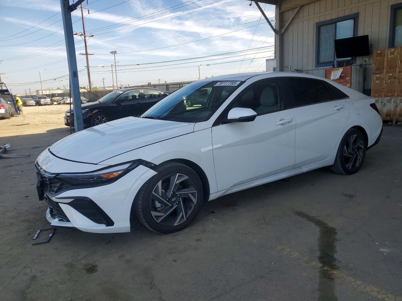2024 HYUNDAI ELANTRA HYBRID